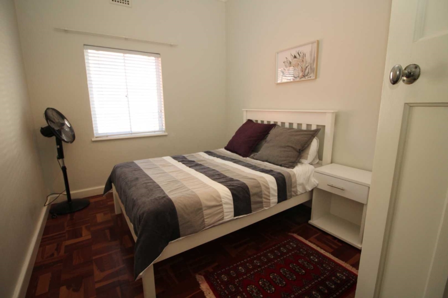 2 Bedroom Property for Sale in Sea Point Western Cape